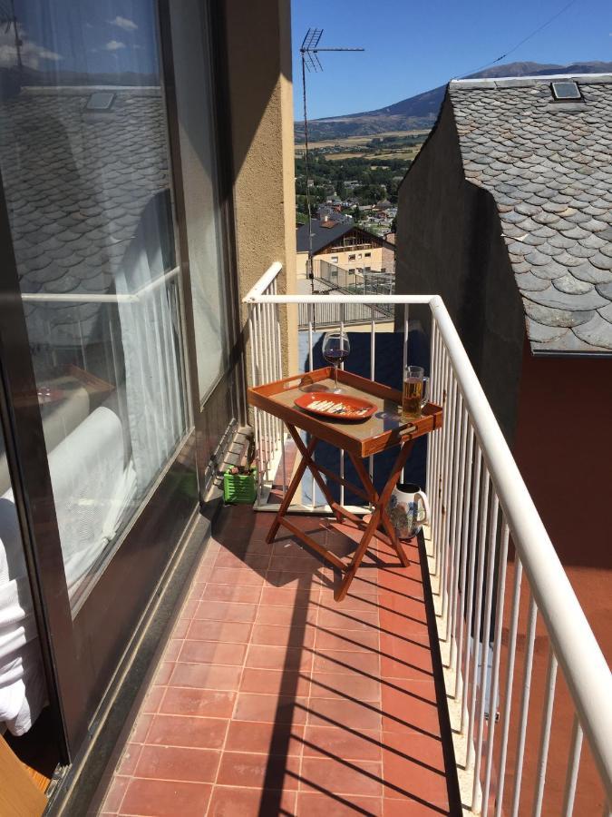 Apartamento En Puigcerdà Exteriör bild